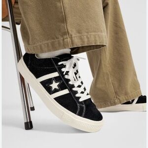 ONE STAR PLATFORM OX RHUBARB/WHITE/WHITE SZ 9.5